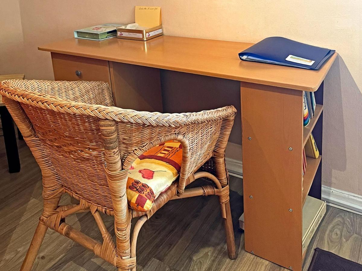 Ferienwohnung Koeln-Poll エクステリア 写真