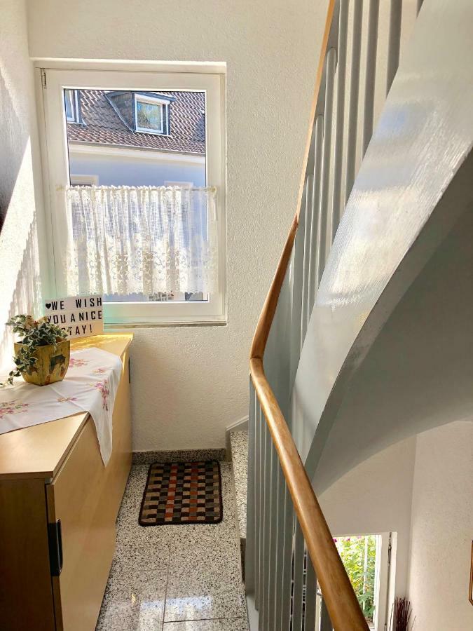 Ferienwohnung Koeln-Poll エクステリア 写真
